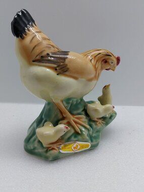 Vintage Ceramic Hen With Chicks Figurine Shiwan Farmhouse Kitchen Decor
